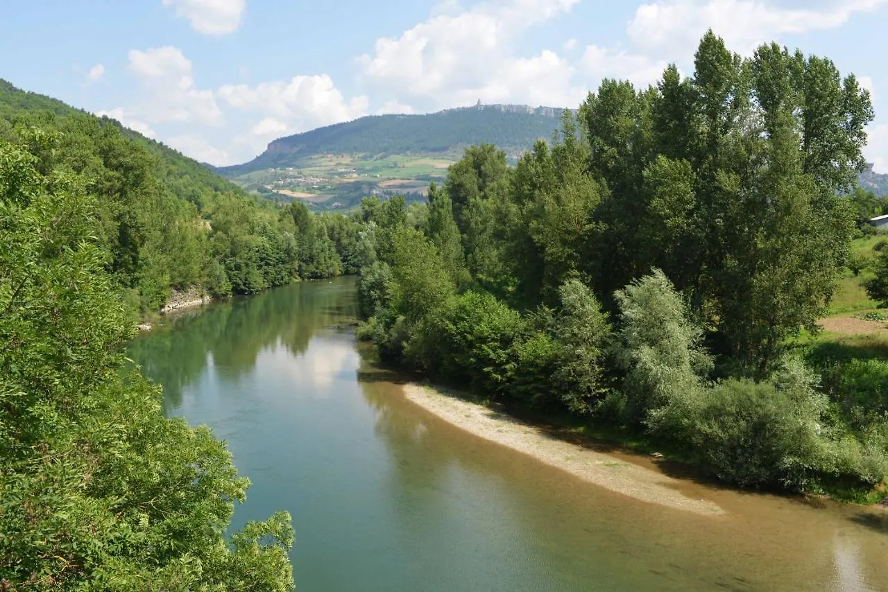 Holiday home Gite Le P'Tit Rene La Cresse